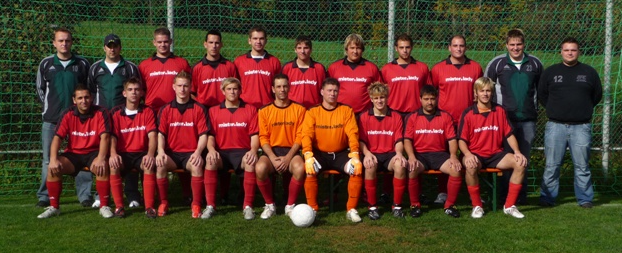 Mannschaftsbild des FC Neulautern